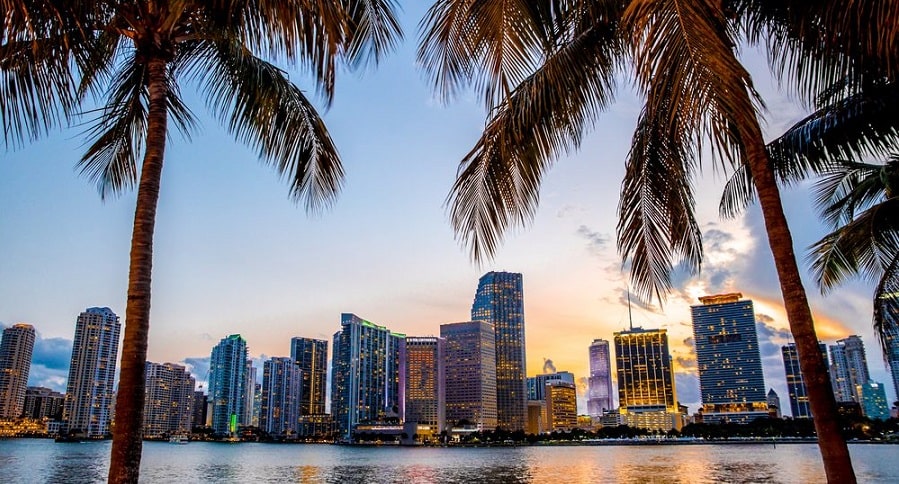 En este momento estás viendo 10 razones para viajar a Miami